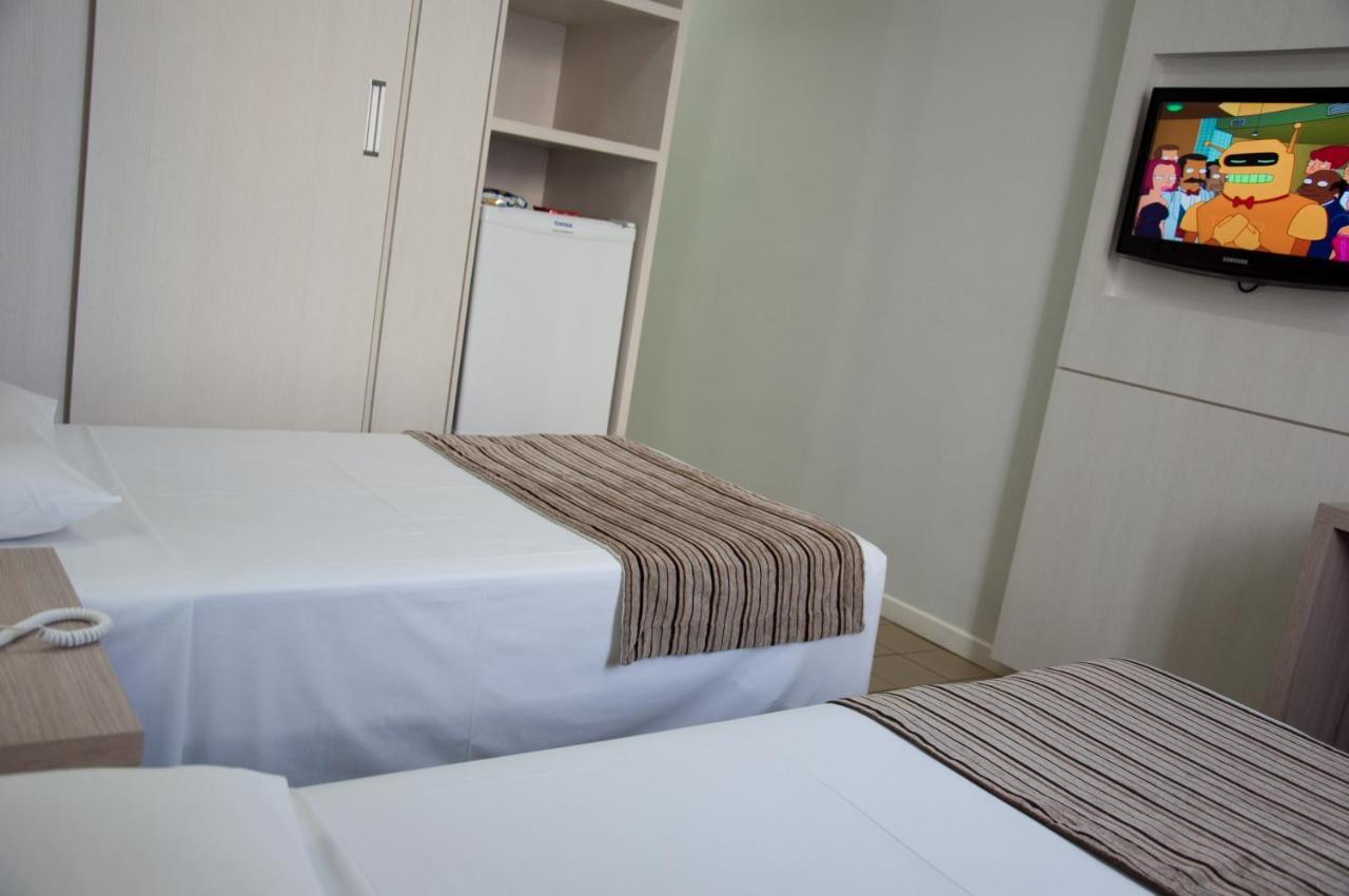 Hotel Linhatur لينهارس الغرفة الصورة