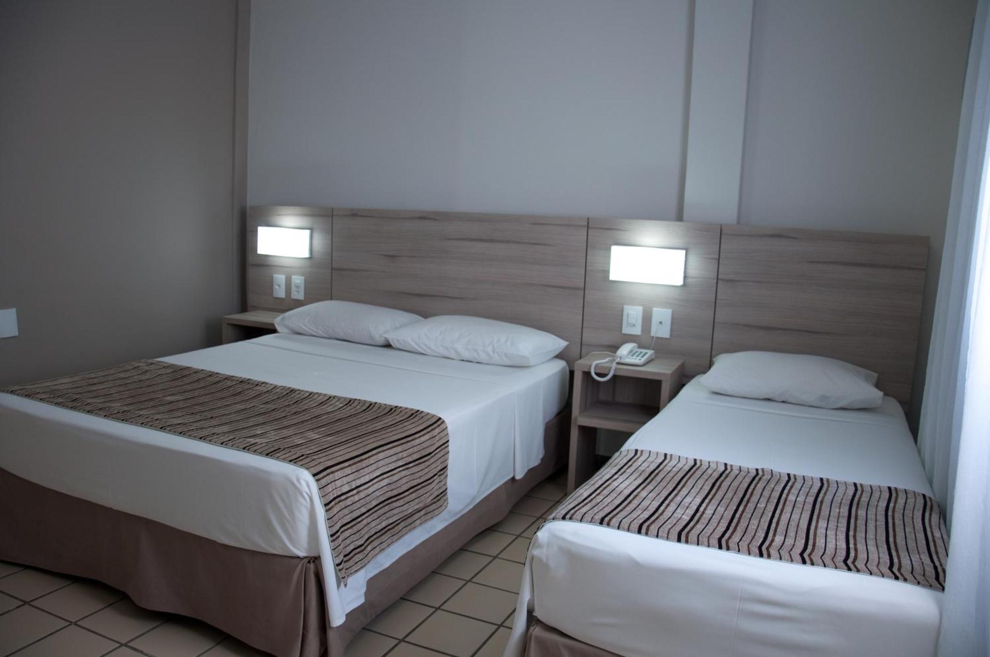 Hotel Linhatur لينهارس الغرفة الصورة